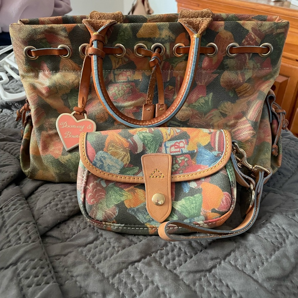 Vintage Dooney & Bourke